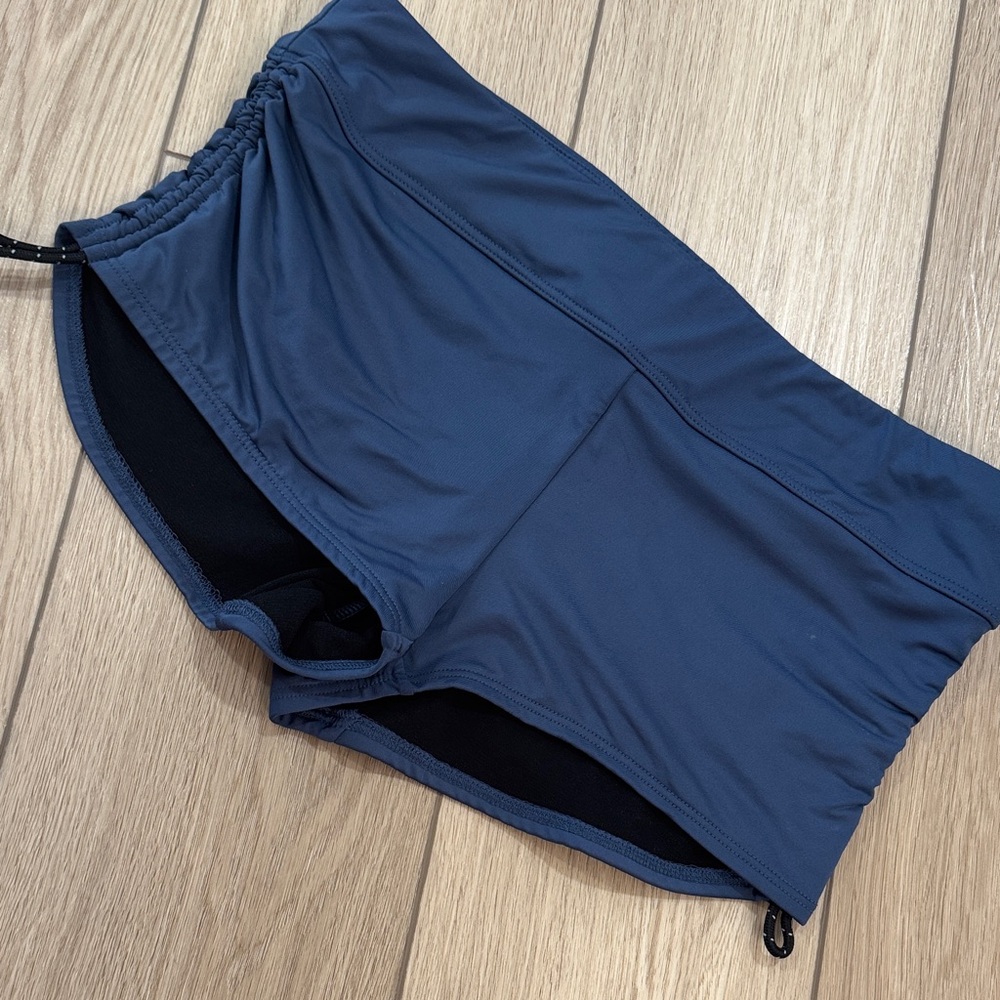 TYR Women’s Navy Blue Swim Trunks V